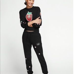 nike embroidered flower sweatpants